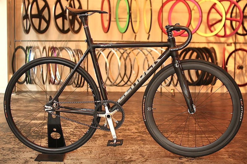 Before「735TR」→　After 「EQNX」