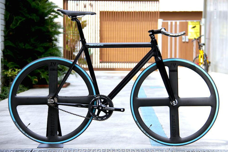 LEADER BIKES “RENOVATIO” T4 CUSTOM SAMPLE