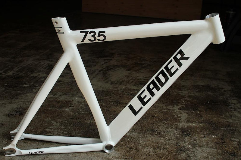 LEADER BIKE 735TR 新デザインになって入荷!!
