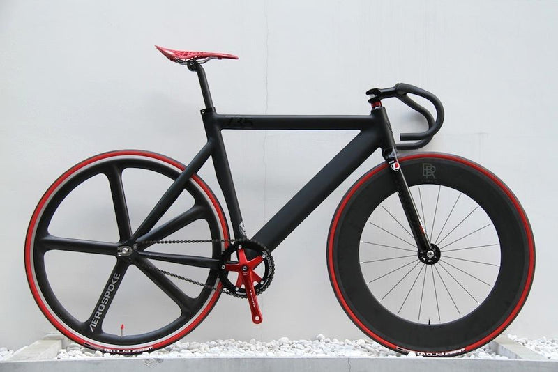 LEADER 735TR BLACK×RED CUSTOM BIKE