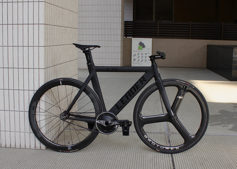 KING OF STREETの名に相応しい735TR
