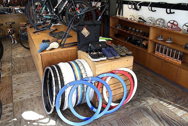 GARAGE SALE START!!!!