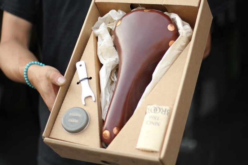 BROOKS B17 CHAMPION SPRINTER SADDLE入荷！！