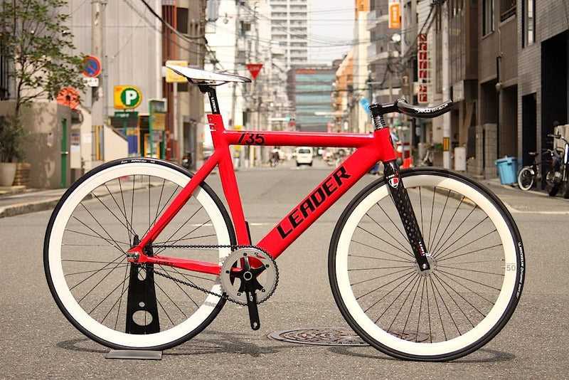是非カスタムの参考に。LEADER BIKE 735TR 
