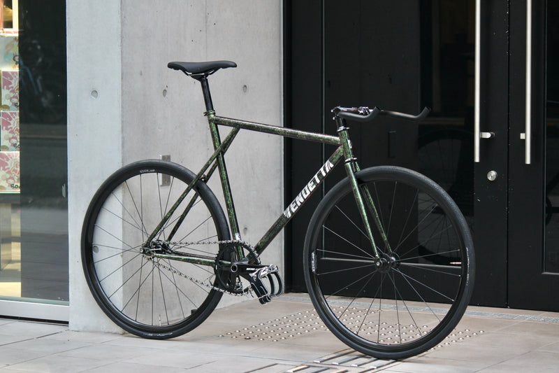 VENDETTAはストリートを駆け抜けるのに向きすぎている。