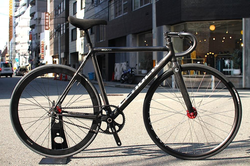 LEADER BIKES  EQNX カスタム完成車