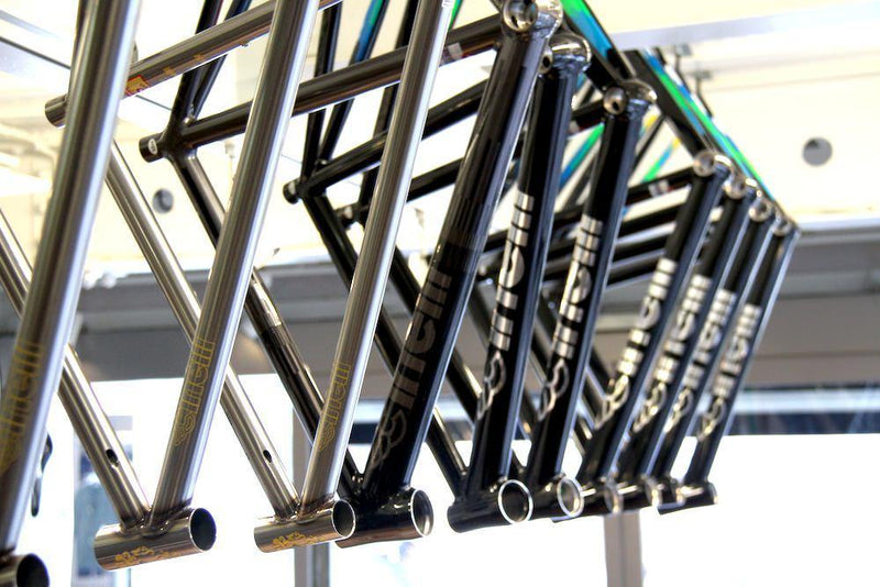 CINELLIとMASHの協力タッグが生む珠玉のフレームがフルラインナップで登場!!