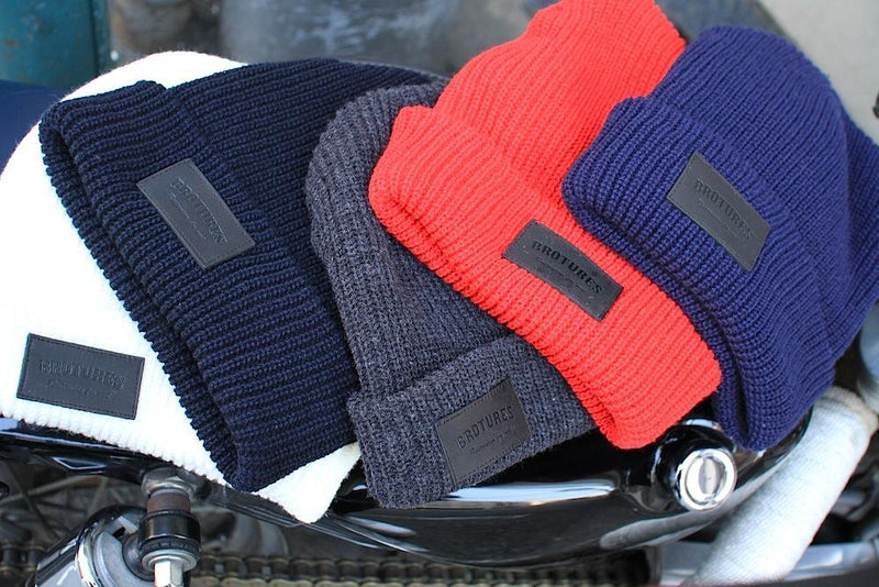 BROTURES Original Beanie + 年末年始の営業に関して
