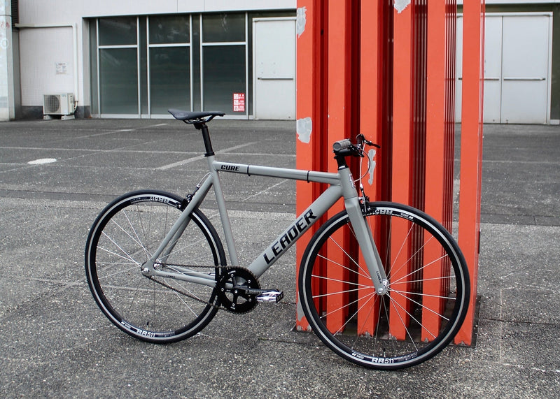 BIKE CHECK!! -オリジナル塗装を施した LEADER CURE -