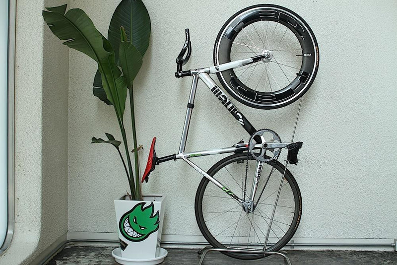 縦型バイクスタンド