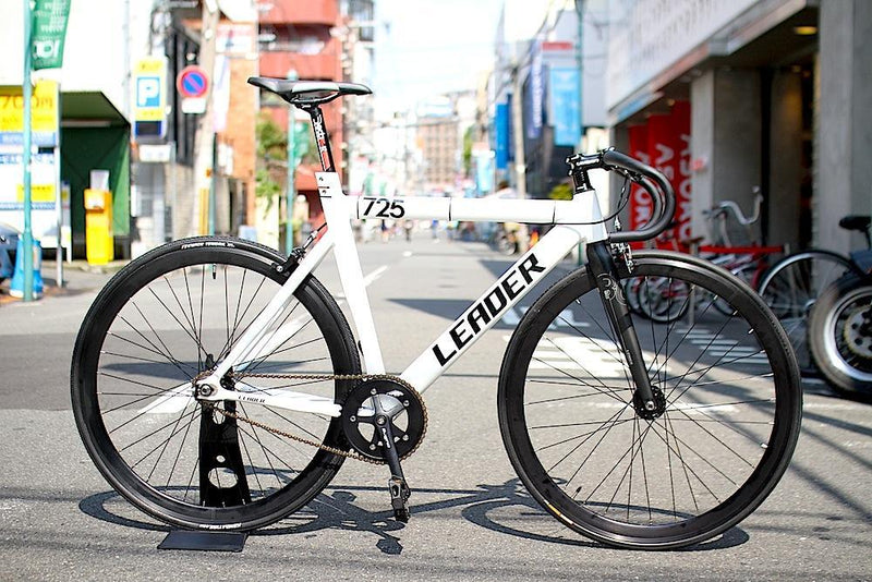 ”725TR”完成車にカラーリム!!!!!!