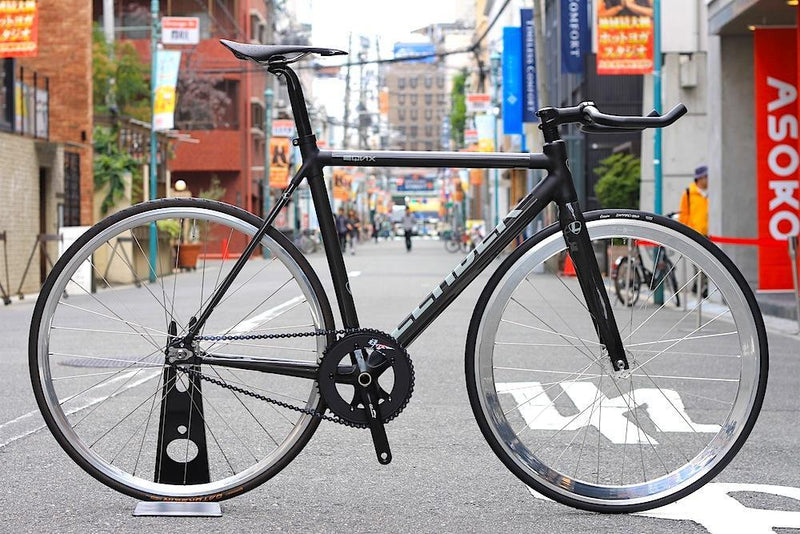 EQNXフレームをリーズナブルカスタムでご紹介します。