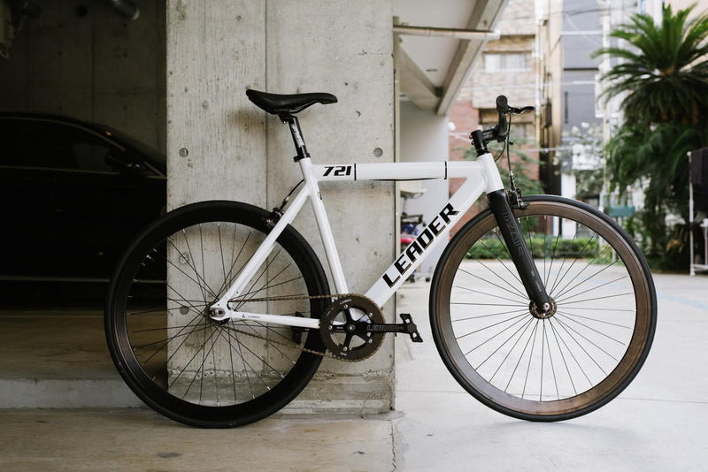 LEADERBIKES 721TR Limited color ”GROSS WHITE”