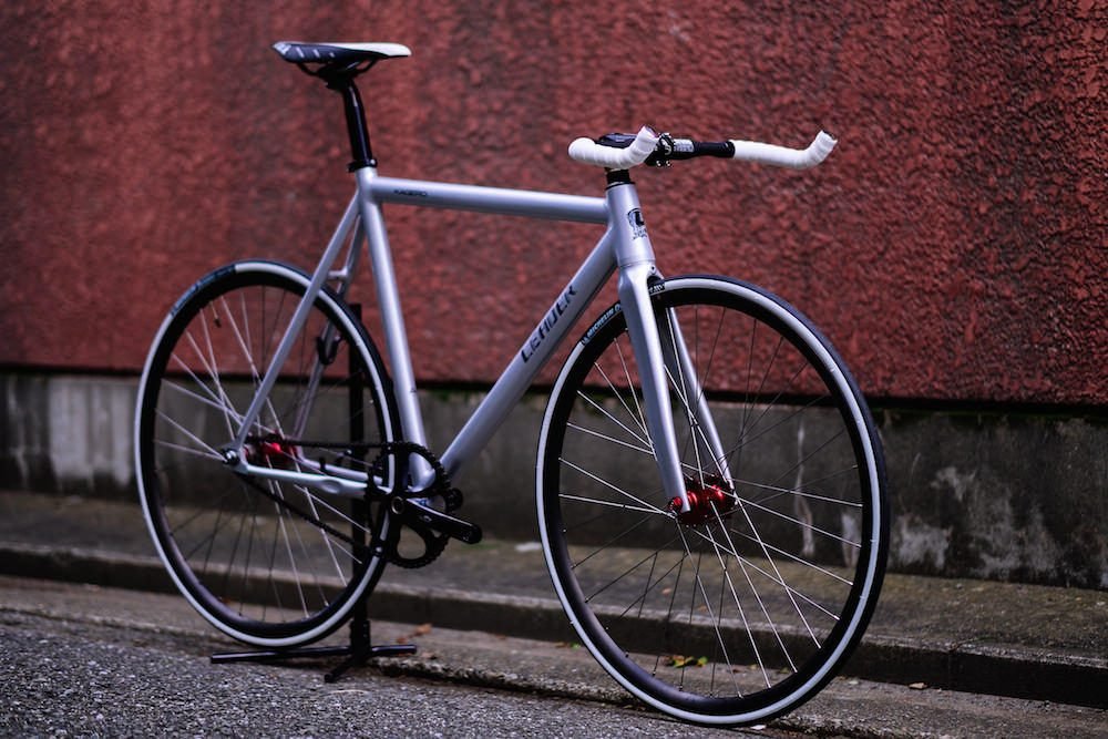 LEADER BIKE KAGERO CUSTOM | ブローチャーズ - BROTURES ONLINE STORE