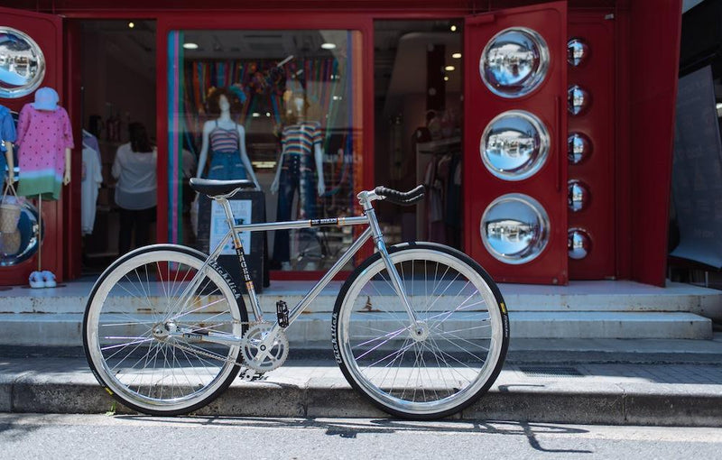 BROTURES HARAJUKUでは￥40,000〜ピストバイクを販売中!!