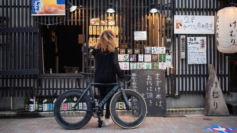 LEADER BIKESにピッタリのホイールカスタム！！