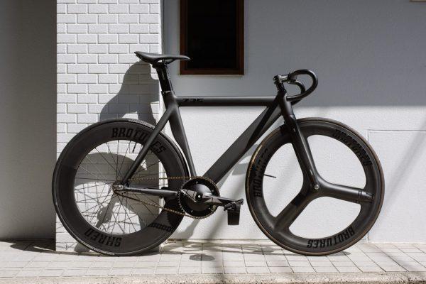 月々1万円以下でハイエンドモデルに乗れるらしい。