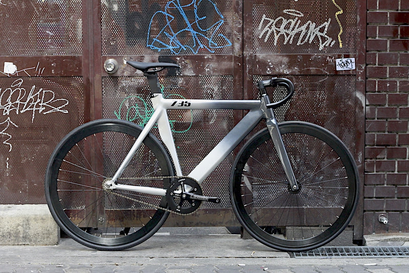 どうせならこんな735TRがいい