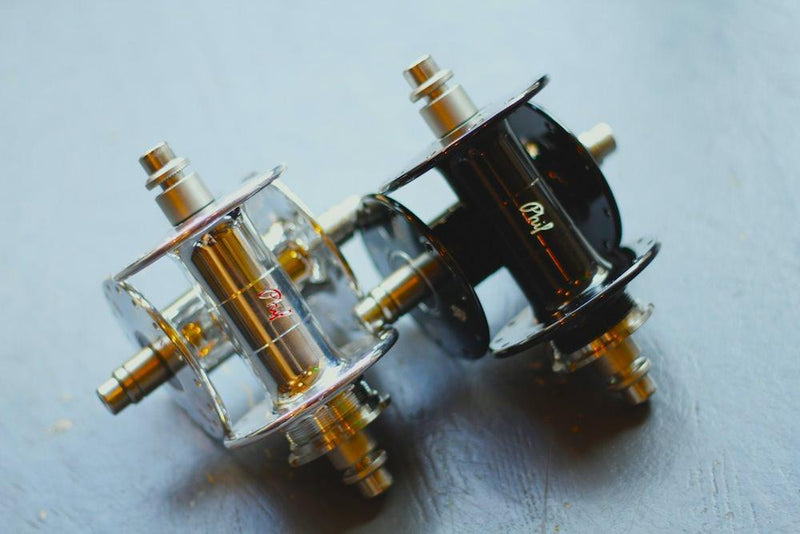 BROTURES×Philwood Street Limited Track Hub入荷しました！