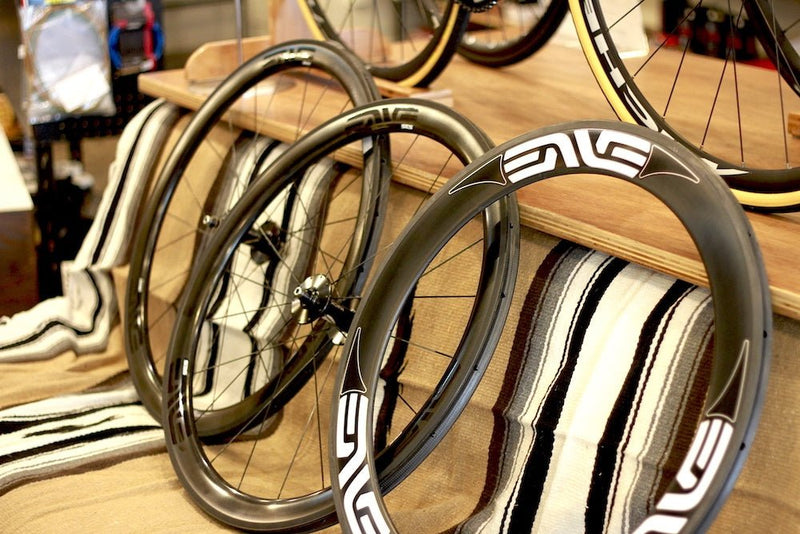 大阪店は何故か持ってる。ちょいと昔のENVE。