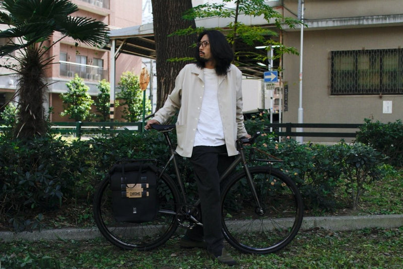 こんな風に乗ってもいいよね、LEGACY。