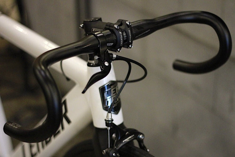 こんなステキなパーツは如何でしょう。