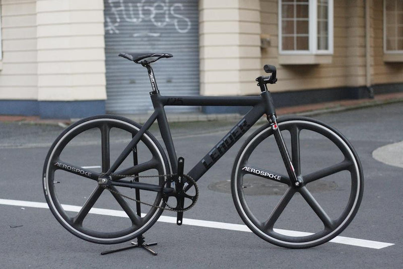 LEADER BIKE 725TR×AEROSPOKE