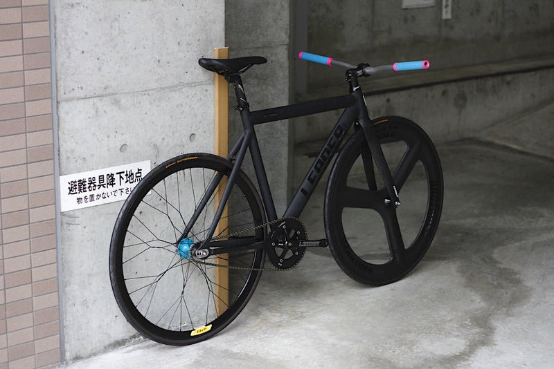 フラッグシップ？エントリー？好きなもの買いましょうよ。