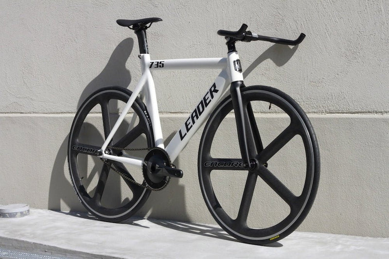 コスパ最強バトンホイールが再入荷でっす。ENCORE WHEELS