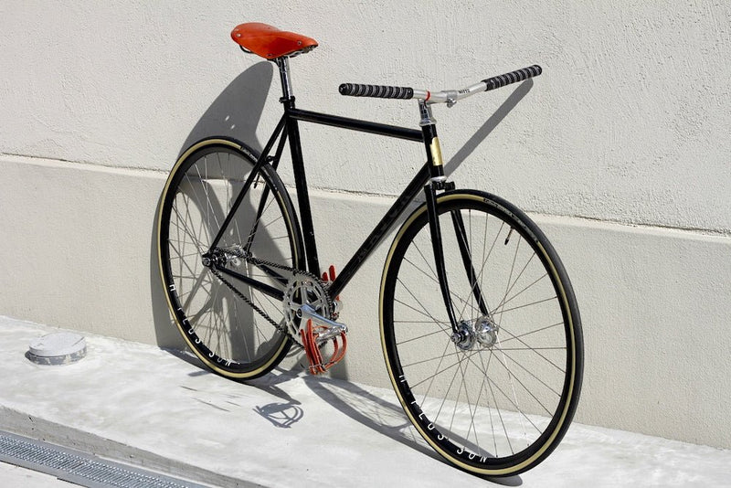 大阪店はこう組んでみた。AFFINITY CYCLES x HENNESSY