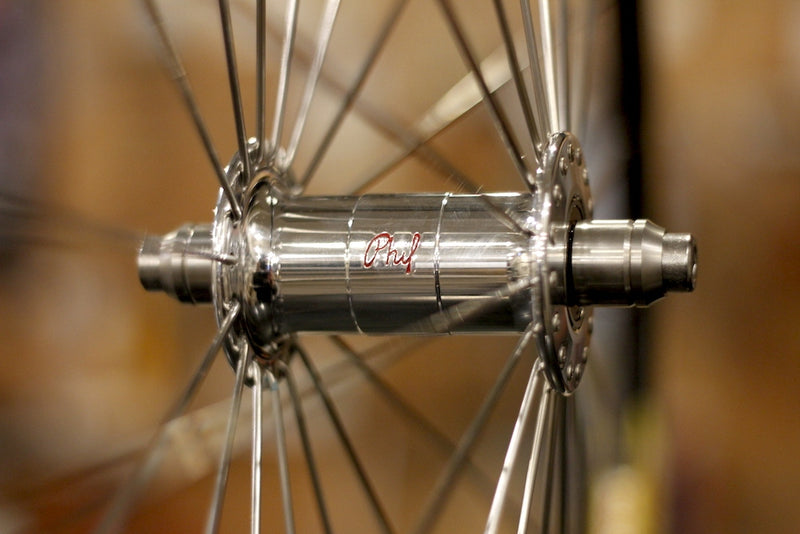 リムもハブもいっぱい入荷してきとりまっせ。