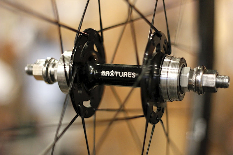 「ENVEを使って欲しい。」そんな思いで1セット限定のホイールご用意しました。