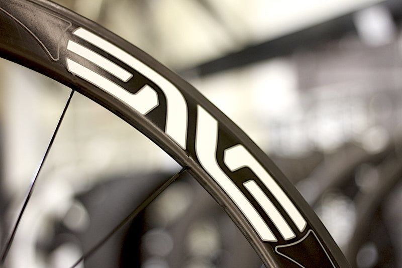 カーボンリムと言えばコレコレ。