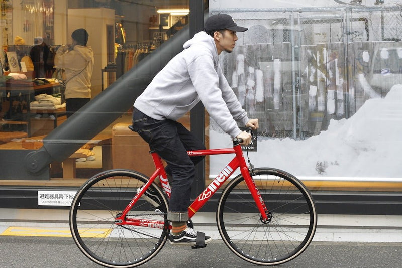 BROSAKAのルーキー”HAMA”