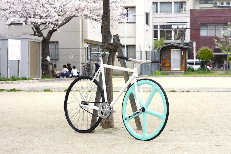 今の季節感ぴったりなカラーリング！