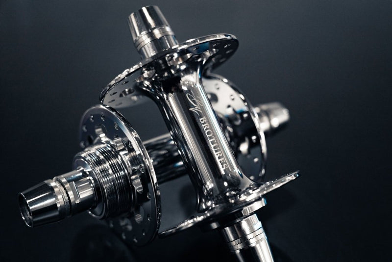 By BROTURES TRACK HUB