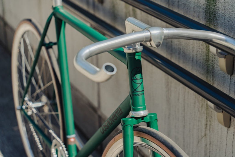 久々のバルサ。ブロヨコ的カスタムで組んでみた。