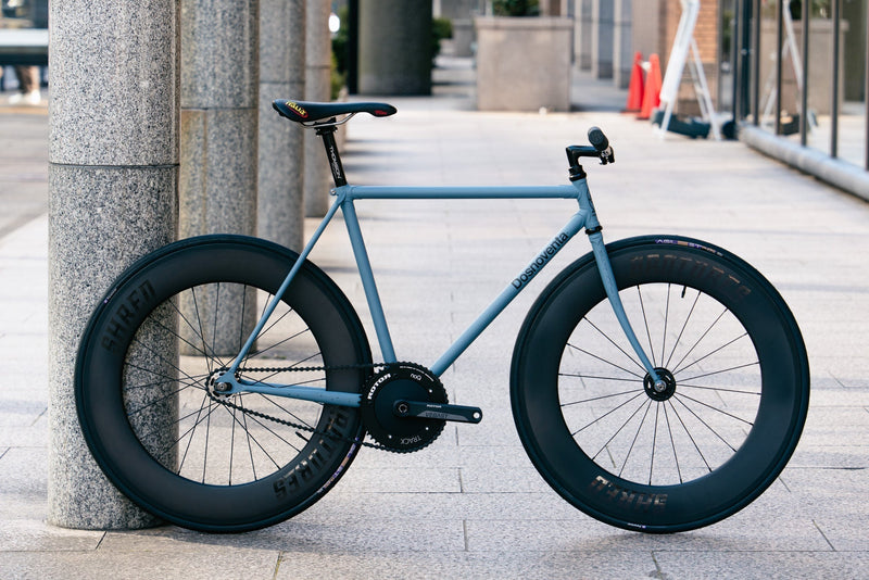 クラシックの皮を被ったストリートマシン