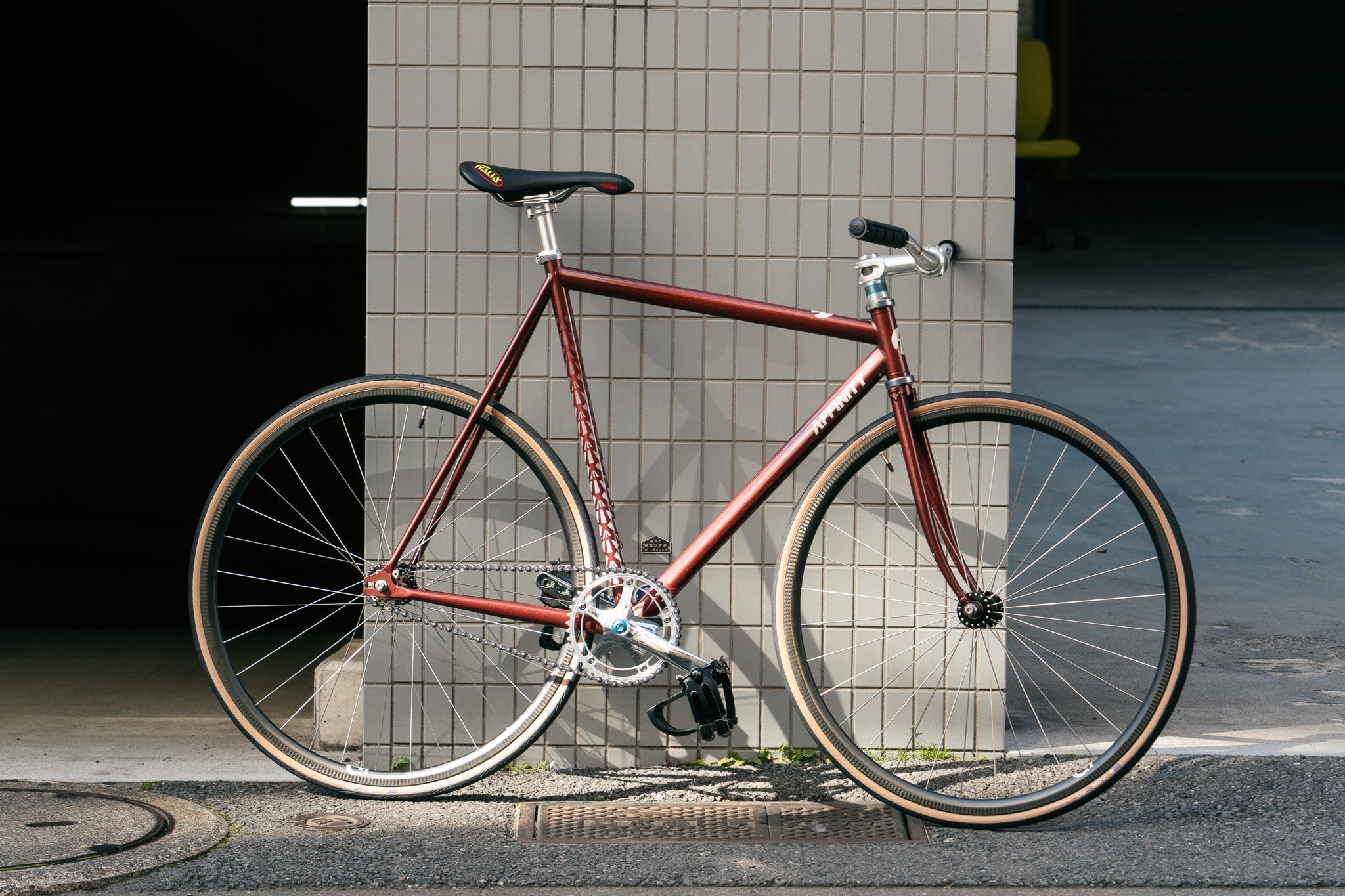 FLAGSHIP - BROTURES YOKOHAMA | ブローチャーズ - BROTURES ONLINE