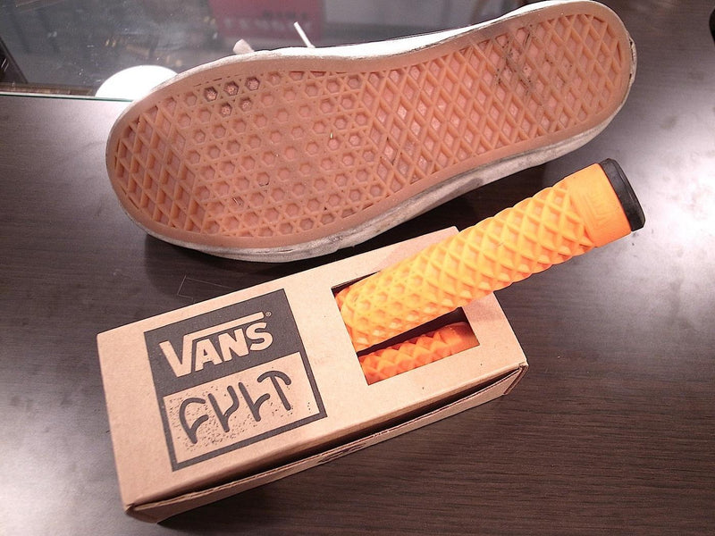 VANS×CULT WAFFLE GRIP