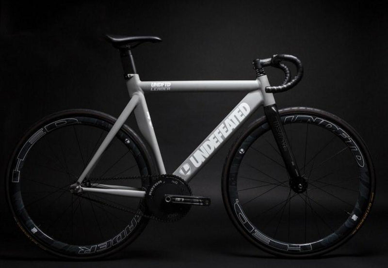 LEADER BIKESの本気が詰まったプロチームモデルが受注生産にて予約受付中