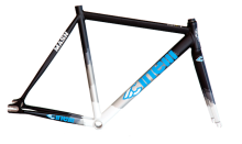 CINELLI×MASH 2011 HISTGRAM 10月20日発売開始