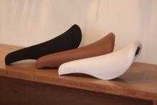 LEADER BIKE COSMICサドル。