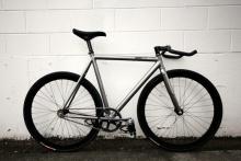 LEADER BIKE KAGERO フレーム近日入荷。