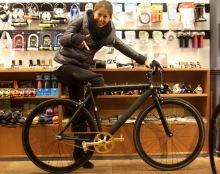 最近気になるLEADER GAL。