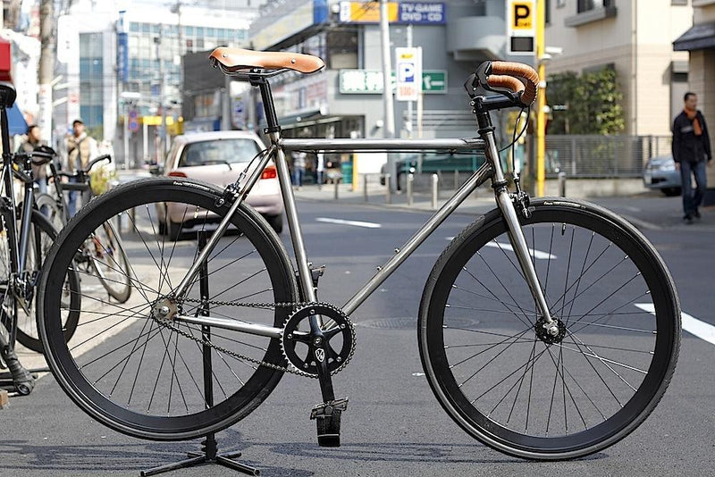 EIGHTHINCH SCRAMBLER V.3 BROTURES YOKOHAMA CUSTOM