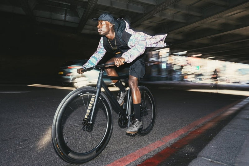 MAHARISHI x Dosnoventa による数量限定コラボレーションバイク