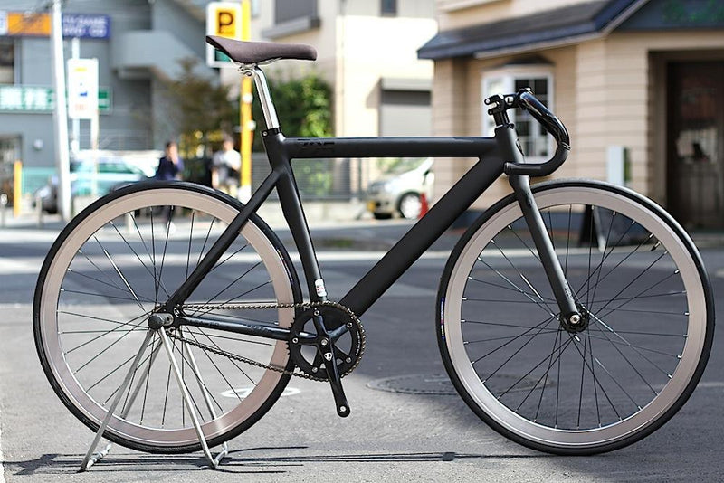 LEADER BIKE 725TR BK×TITAN