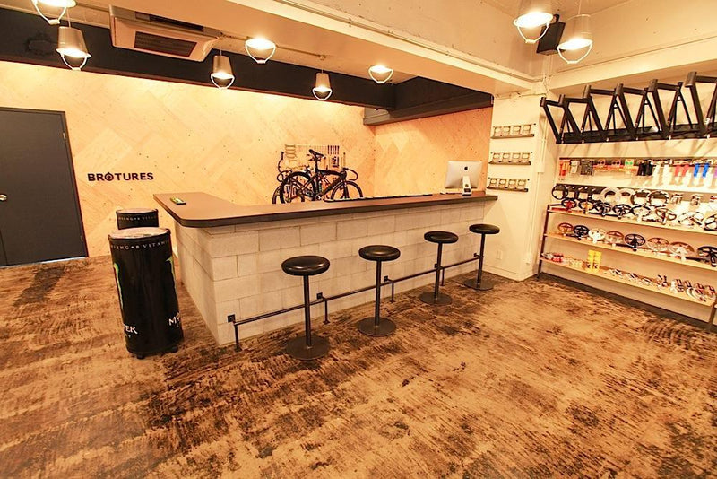 WHAT KIND OF CUSTOM DO YOU MAKE??