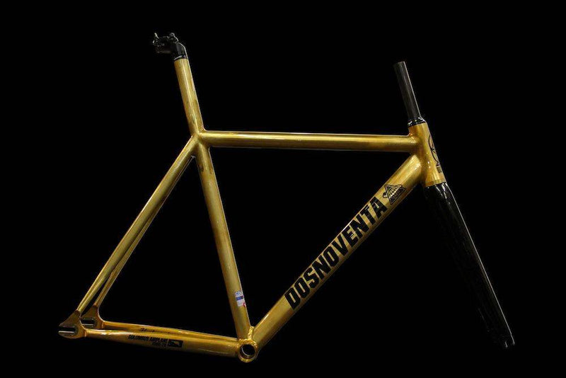 DOSNOVENTA HOUSTON入荷！